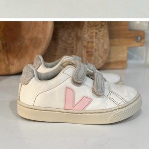 Veja sneakers
